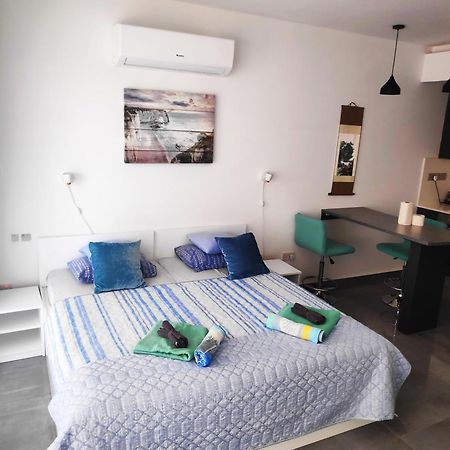 Relax&Dream Apartment Long Beach Agios Georgios  Exterior photo